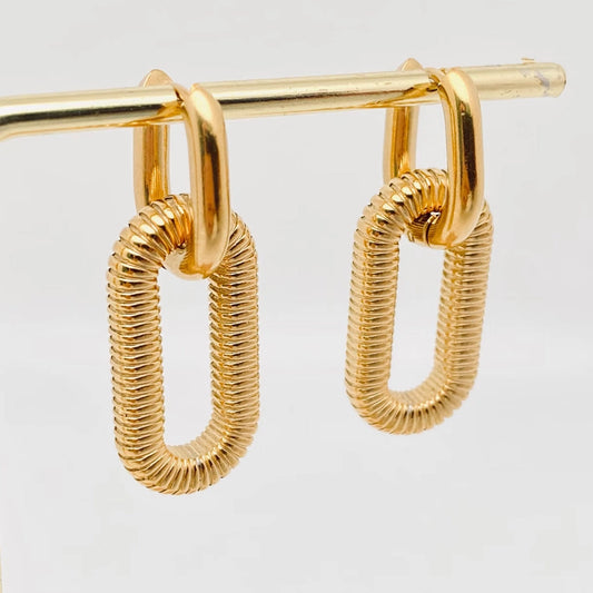 18K Double-Ring Clasp Hoop Earring